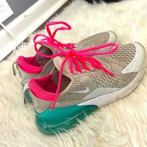 Nike 270s Size 7.5